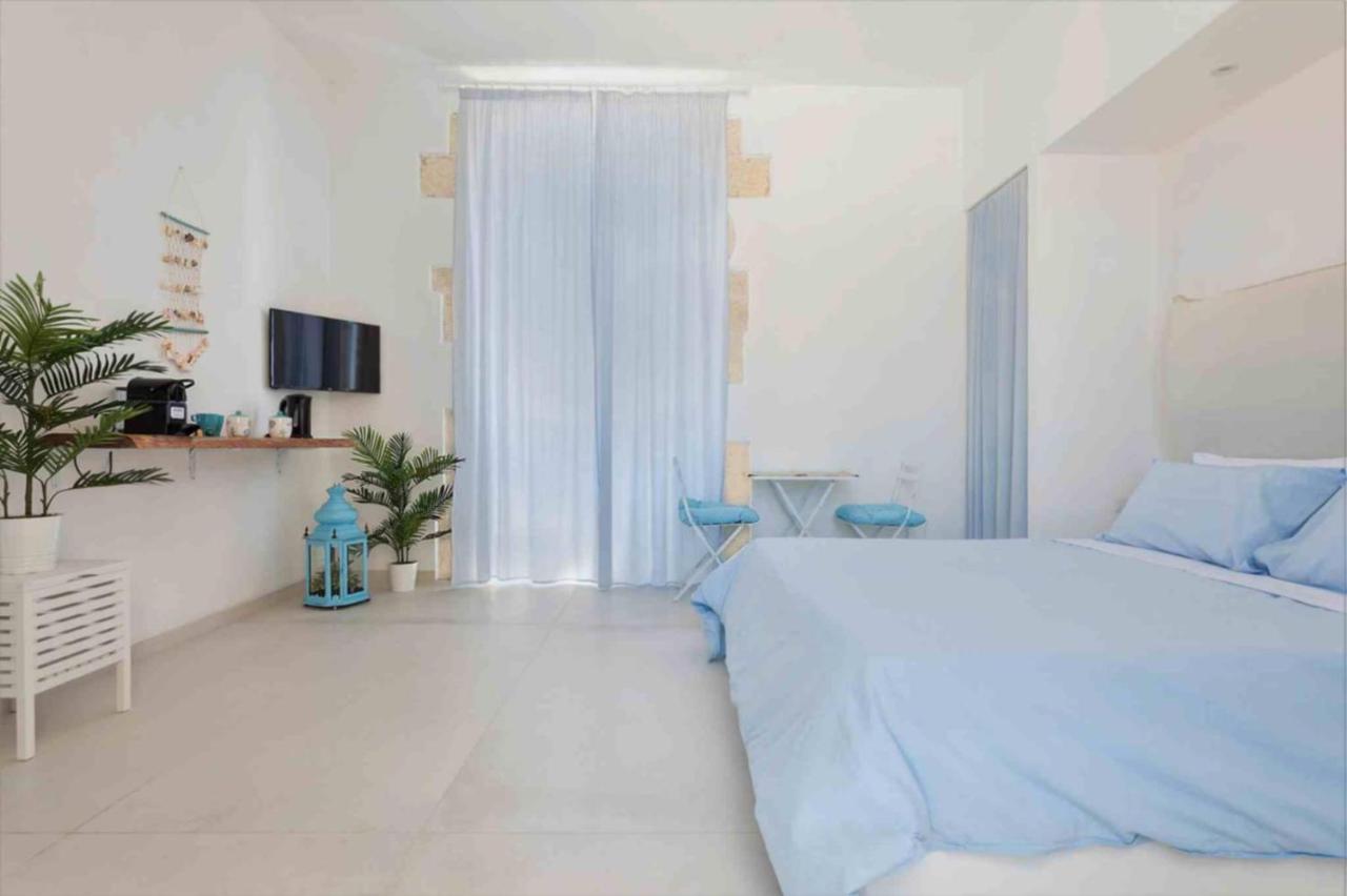 Ortigia Sunset Apartments - Xenia Sicily Villas Сиракуза Екстериор снимка